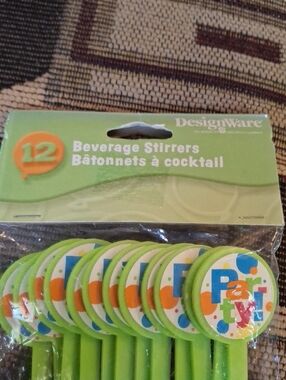 DesignWare Lime Green Beverage Stirrers with Colorful 'Party' Topper - 12 Pack